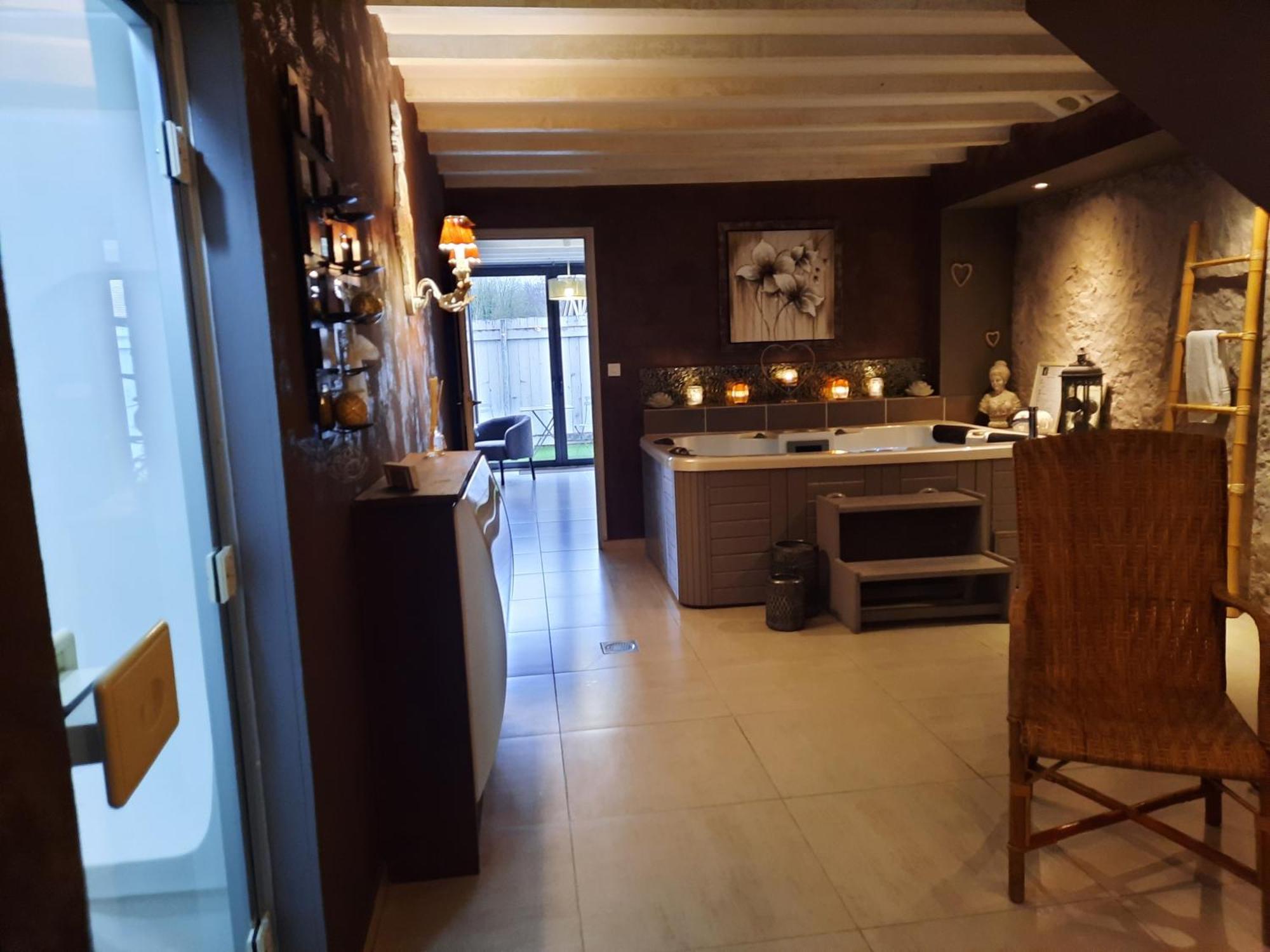 Charme Au Fil De L'Eau Hotel Vendieres Bagian luar foto