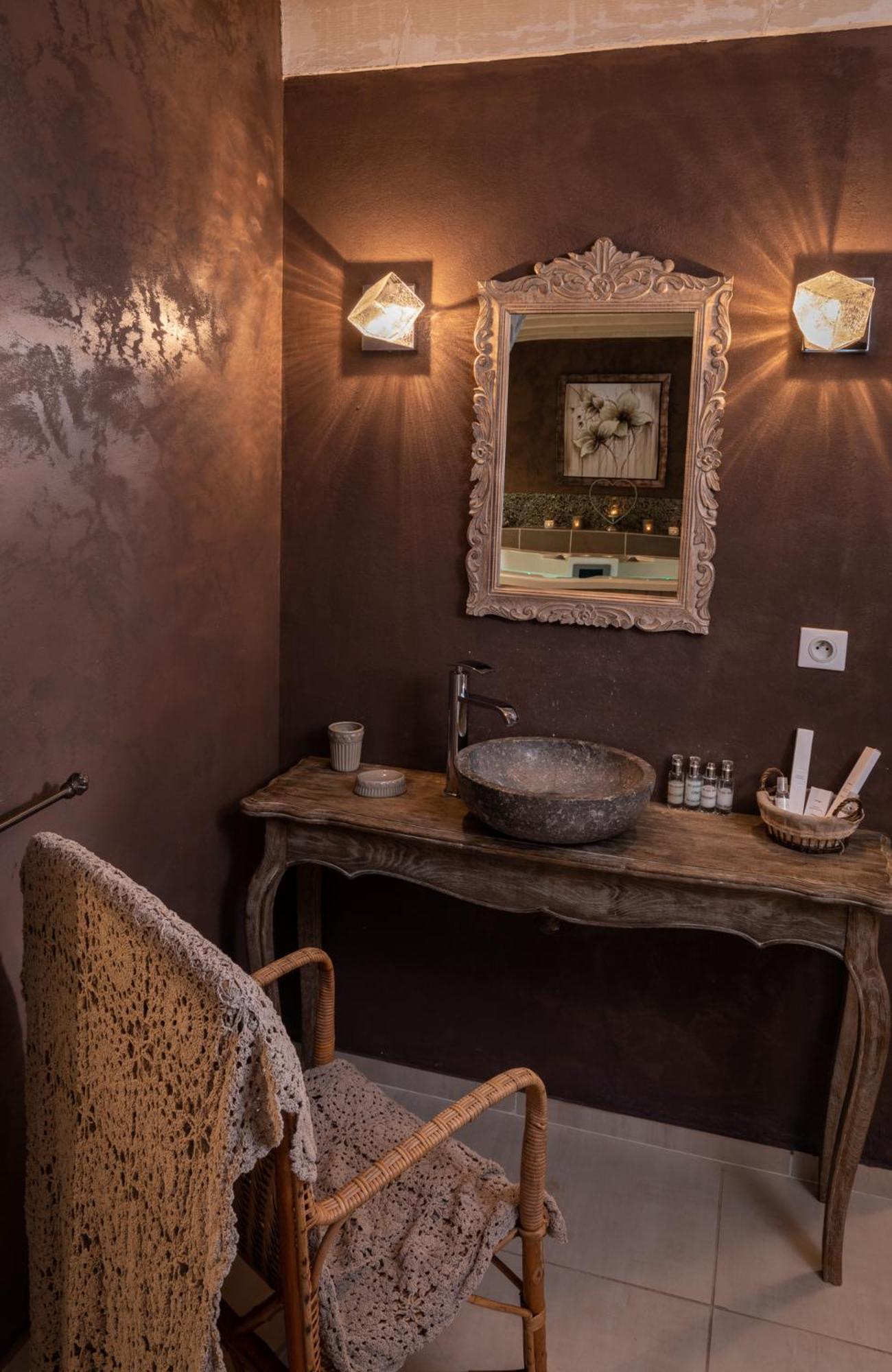 Charme Au Fil De L'Eau Hotel Vendieres Bagian luar foto