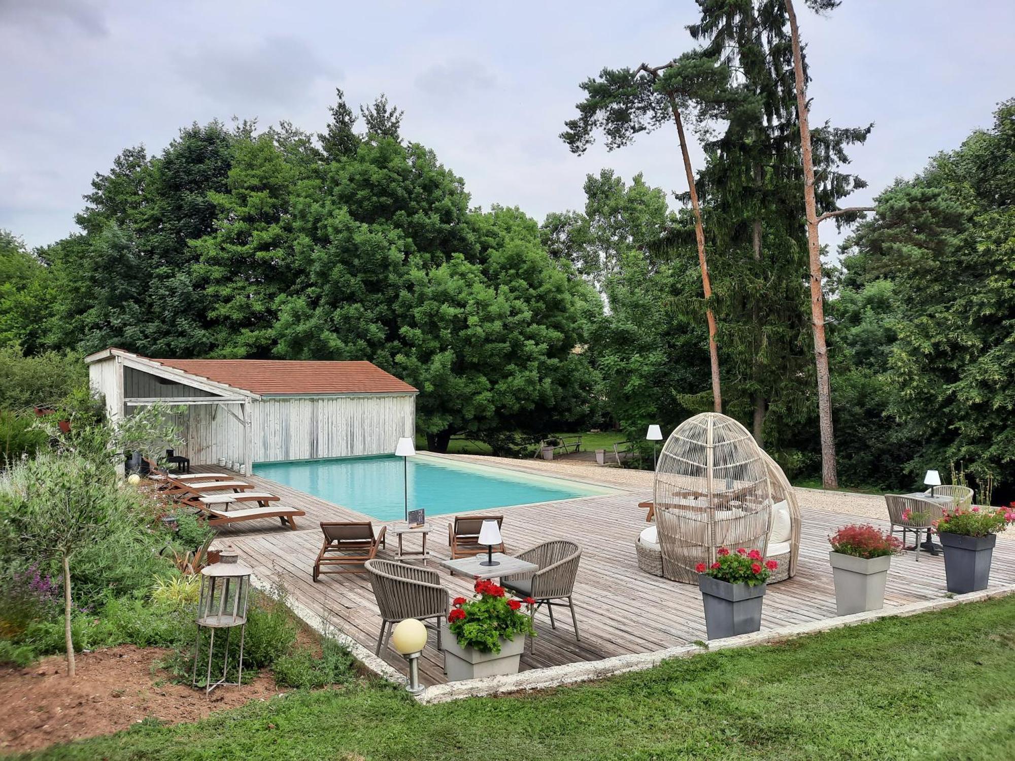 Charme Au Fil De L'Eau Hotel Vendieres Bagian luar foto