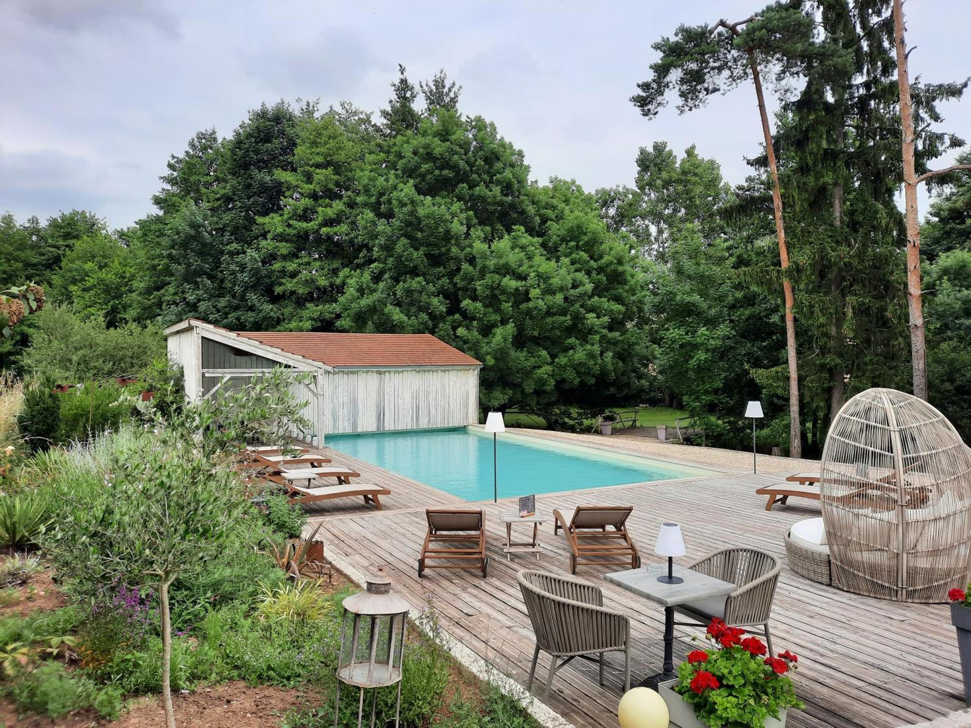 Charme Au Fil De L'Eau Hotel Vendieres Bagian luar foto
